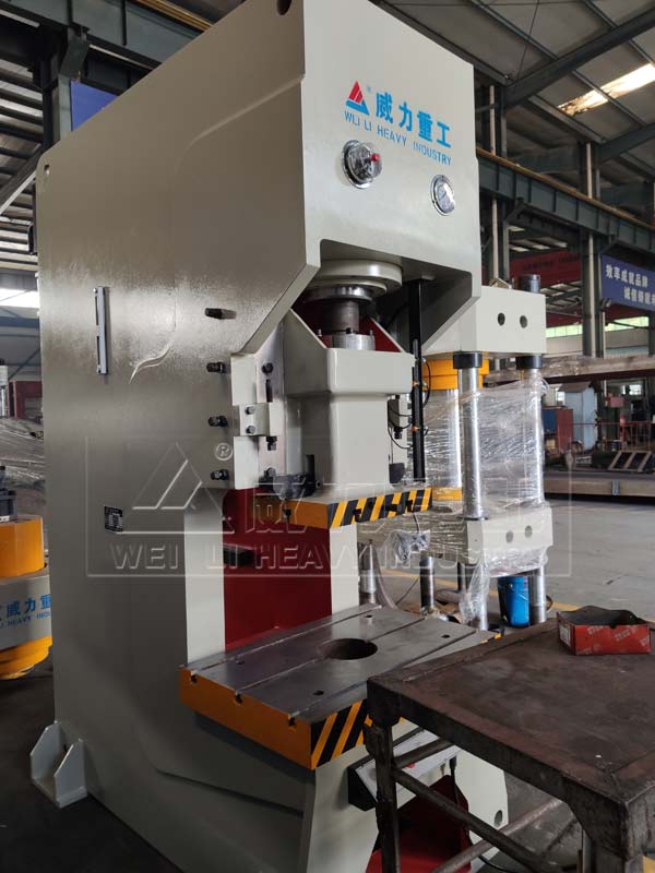 YWH21-100T液壓沖床