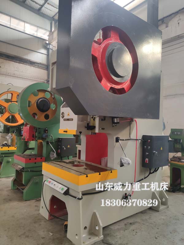 200噸機械沖床圖片