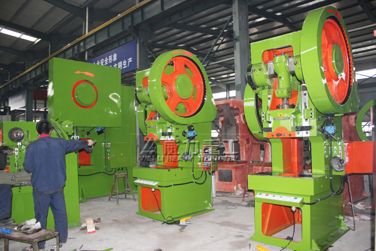 100噸沖床工作鍵的用途：